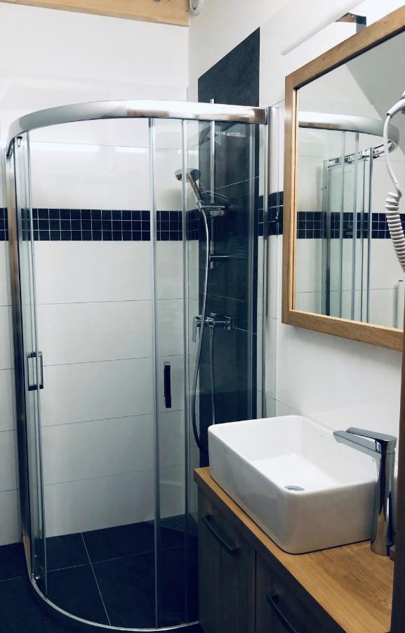 Kamenacka Myslivna Ξενοδοχείο Moravany  Εξωτερικό φωτογραφία